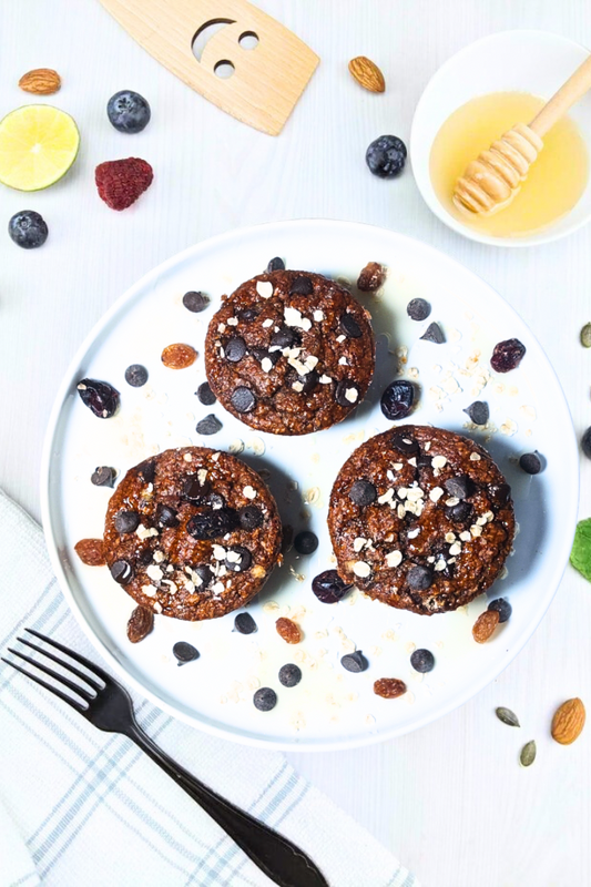 MUFFINS PROTÉINÉS FOURRÉS AU BEURRE DE CACAHUÈTE